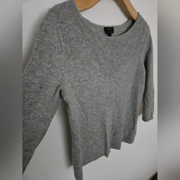 Talbots 100% Cashmere grey 3/4 sleeve boat neck sweater | size small - Picture 5 of 5